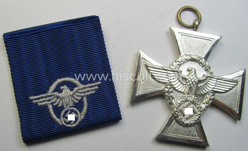 Very attractive, silver-class 'Polizei-Dienstauszeichnung 2. Stufe' (or: police loyal-service medal second-class) that comes with its accompanying (and scarcely seen!) ribbon (ie. 'Bandabschnitt')