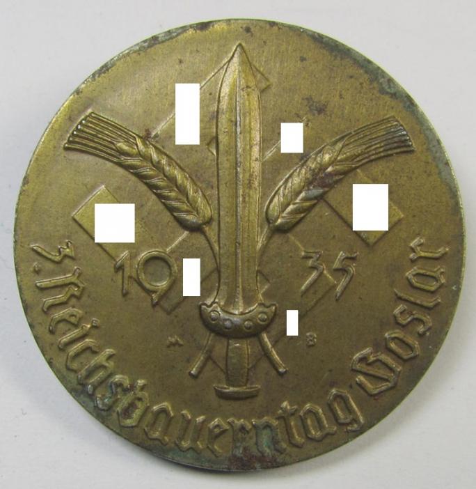 'Buntmetall'-based, 'Reichsnährstand'- (ie. 'RNSt.'-) related day-badge (ie. 'tinnie') as issued to commemorate an: 'RNSt.'-related gathering entitled: '3. Reichsbauerntag - Goslar - 1935' (being a 'Deschler u. Sohn'-marked example)