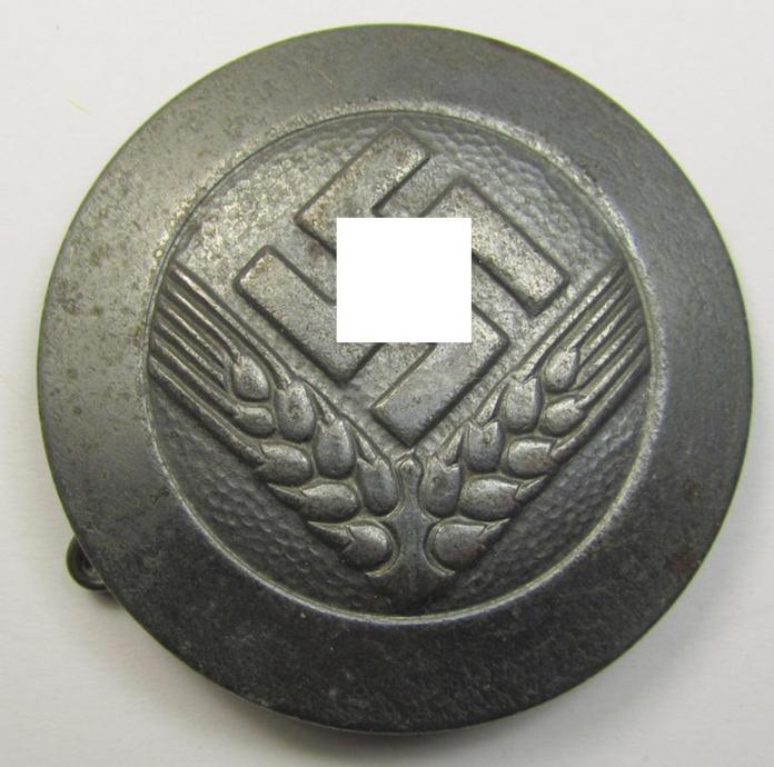 Greyish-silver-coloured- and/or metal-based, so-called: 'RADwJ' (or: womens' labour-service) service-badge (or: 'Dienstbrosche') as intended for an: 'Arbeitsmaid'