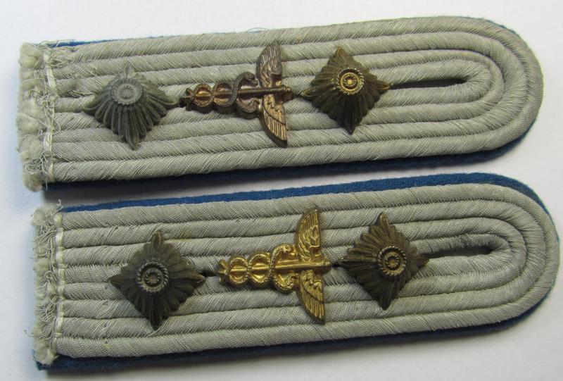 Fully matching pair of later-war-period, 'cyphered' WH (Heeres) officers'-type shoulderboards as was specifically intended for usage by a: 'Hauptmann des TSD o. Truppensonderdienst'