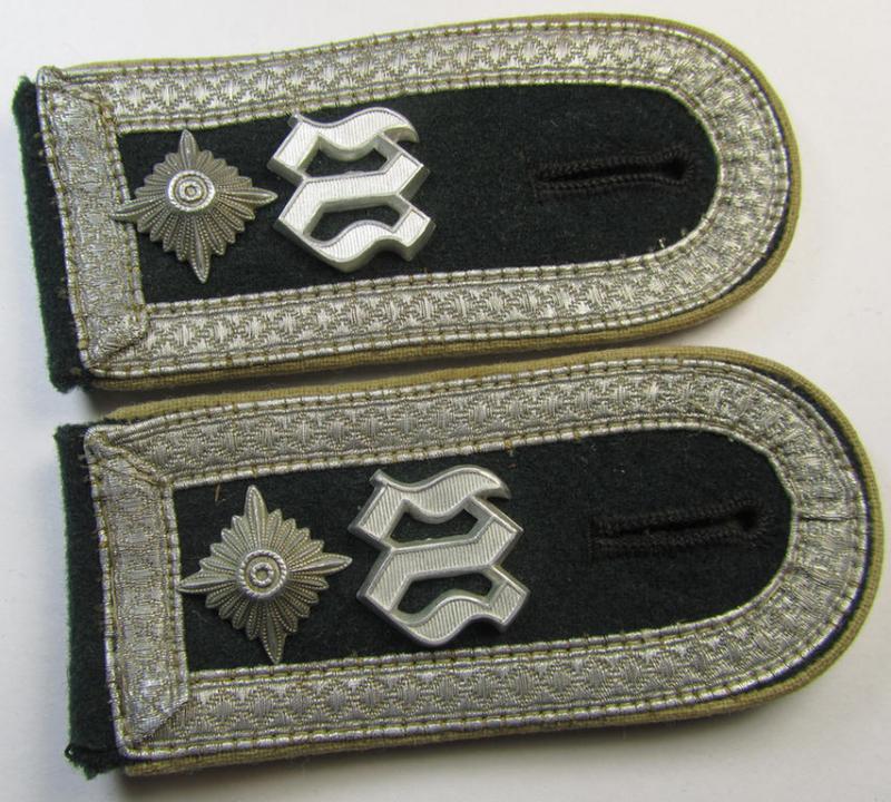 Superb - and fully matching! - pair of WH (Heeres), early- (ie. pre-) war-period- (ie. 'M36 o.40'-pattern) 'cyphered' NCO-type shoulderstraps as was intended for - and worn by! - a: 'Feldwebel des Wachbatallions Berlin'