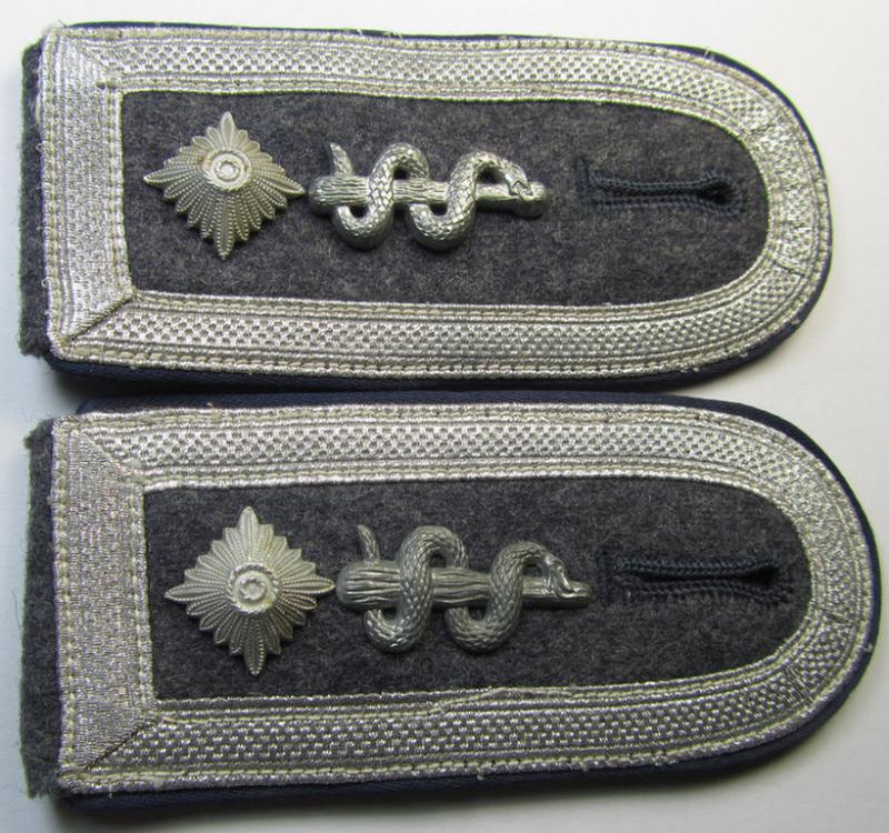 Superb - and/or fully matching! - neatly 'cyphered' pair of WH (Luftwaffe) NCO-type shoulderstraps as piped in the darker-blue-coloured branchcolour as was intended for a: 'Feldwebel der Sanitäts-Truppen'