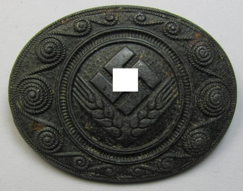 'Reichsarbeitsdienst der weiblichen Jugend' (or: RADwJ ie.: Womens Labor Service) so-called: 'Erinnerungsbrosche' (or: commemorative brooch) being a non-maker-marked - and truly used! - example as was executed in zinc-based metal