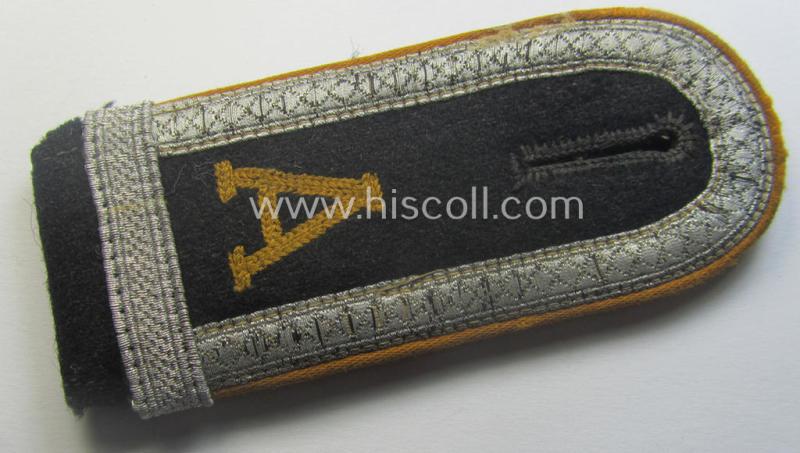 Regrettably single - but nevertheless extremely rarely found! - Waffen-SS neatly 'cyphered', NCO-type shoulderstrap as was intended for usage by a: 'SS-Scharführer eines Kavallerie- o. Aufklärungs-Abts.'