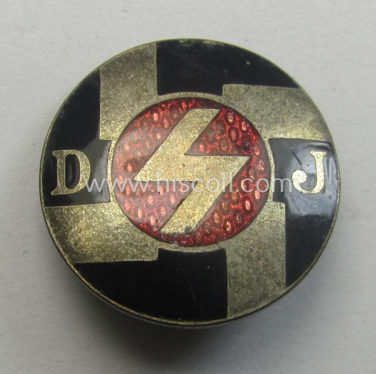 'Mitgliedsabzeichen des Deutsches Jungvolk in der HJ' (being a just moderately used example of the first-pattern