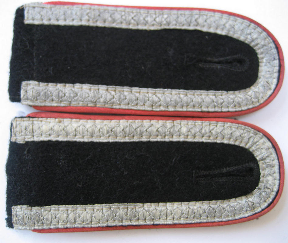 Matching pair soldiers'-type 'Panzer' boards