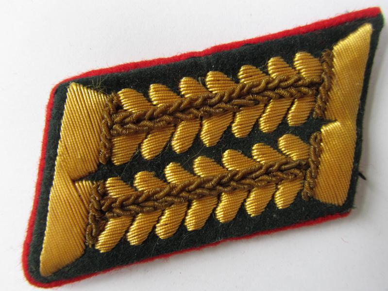 Very nice - and fully matching and scarcely encountered! - pair of high-ranked officers'-type collar-patches, as intended for - and worn by - a: 'Wehrmachtsbeamte des höheren Dienstes' - overall very nice, IMO moderately worn ie. tunic-removed condition!