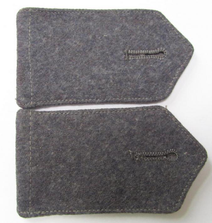 Fully matching pair of enlisted-mens'-type, so-called: 'Ostvölker' (ie. Luftwaffe-related?) 'pointed-style' shoulderstraps