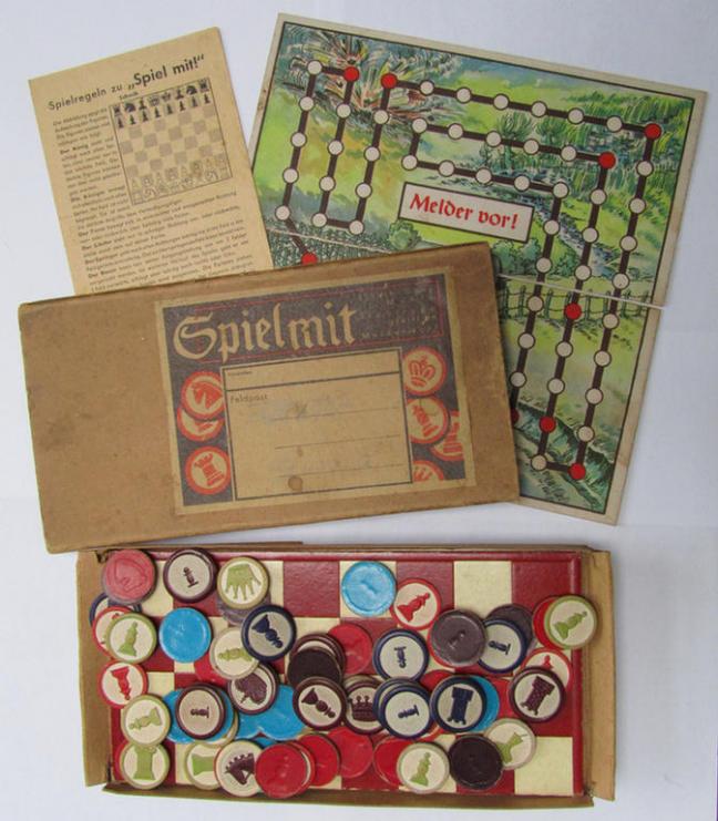 Neat - and most certainly unusual! - WH 'Feldpost' game-box (simply entitled: 'Spiel mit'), containing 2 carton-based boards and various accompanying- (and also carton-based-) accessories