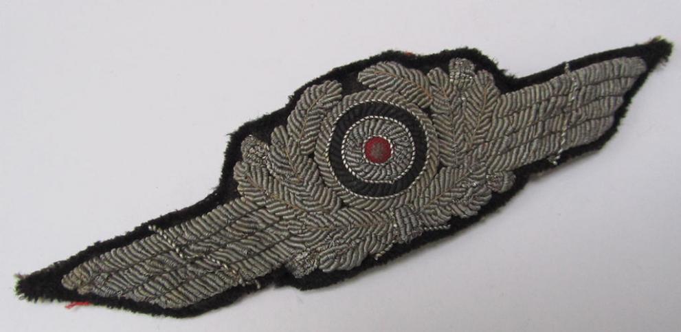 Neat, WH (Luftwaffe), hand-embroidered- cap-wreath ie. cocarde, as was intended for a 'Luftwaffe' officers'-type visor-cap (ie. 'Schirmmütze')