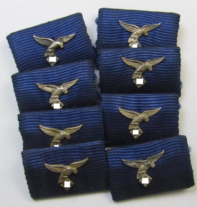 One-pieced medal-bar (ie. 'Band- o. Feldspange') as intended for the WH (Luftwaffe) 'Dienstauszeichnung für 4 Jahre Treue Dienste' (having a silver-coloured- and 'down-tail-type' eagle-device attached)
