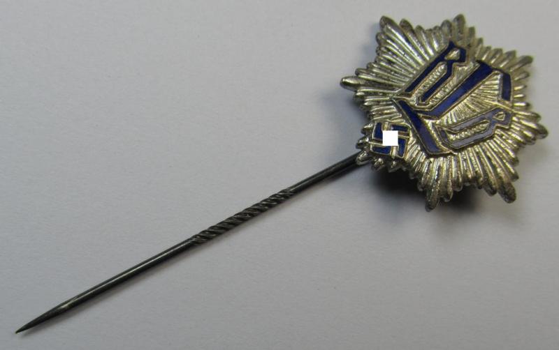 Semi-enamelled RLB- (ie. 'Reichluftschützbund') 'Zivilabzeichen' or: civil-attire badge (of the first pattern) that is neatly maker- (ie. 'Enders u. Oberrahmede'-) marked and bearing a patent-pending- (ie. 'Ges.Gesch.'-) marking on its back
