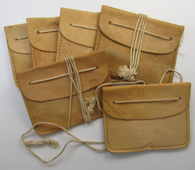 Superb, natural-coloured- and/or genuine leather-based, period pouch as was intended to store an ID-disc (ie. 'Tragetasche für Erkennungsmarke') being a 'virtually mint- ie. unissued' ie. never used example