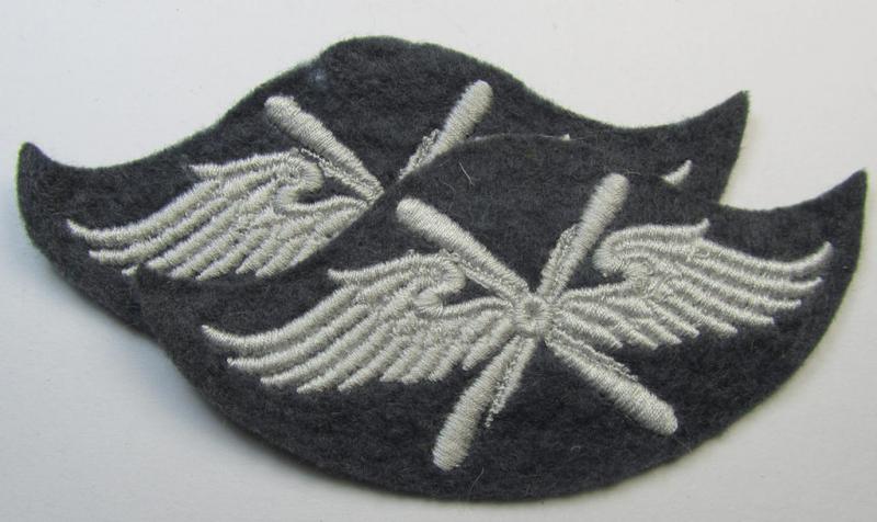 Machine-embroidered, WH (Luftwaffe) trade- ie. special-career-patch as was specifically intended for: 'Fliegendes Personal' and that comes in a possibly issued- albeit 'virtually mint' and/or never tunic-attached, condition