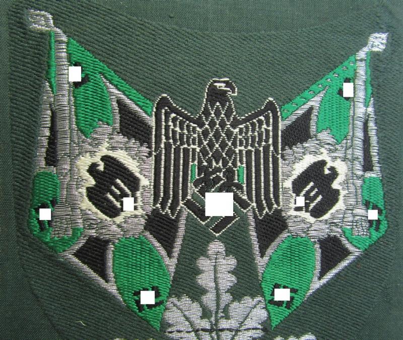 Stunning - and in this branchcolour rarely encountered! - WH (Heeres), flat-wire- (ie. 'BeVo'-) woven 'Ärmelabzeichen für Fahnenträger' as was intended for a soldier who served within a: 'Jäger- o. Gebirgsjäger Regiment'