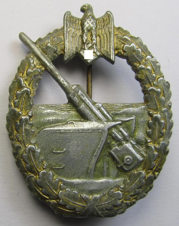 Attractive, WH (Kriegsmarine) 'Marine-Artillerie-Abzeichen' being a typical non-maker-marked- and/or zinc- (ie. 'Feinzink'-) based example as was (presumably) produced by the: 'Steinhauer u. Lück'-company