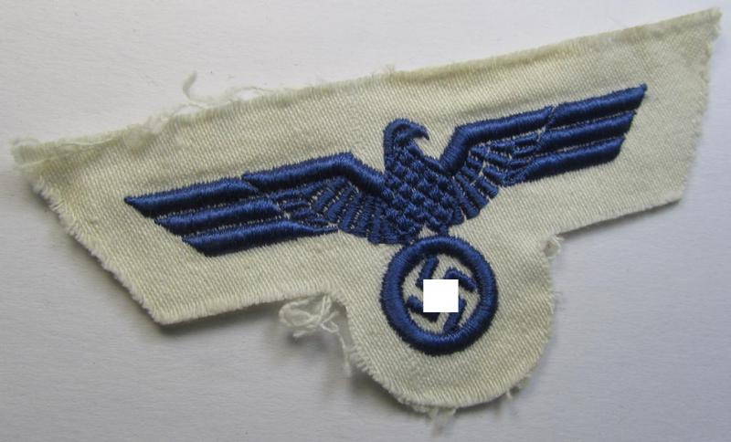 Attractive, WH (Kriegsmarine) enlisted-mens'- (ie. NCO-) type, machine-embroidered breast-eagle as executed in darker-blue-coloured- and linnen-based material as was specifically intended for usage on the various white-coloured KM-tunics