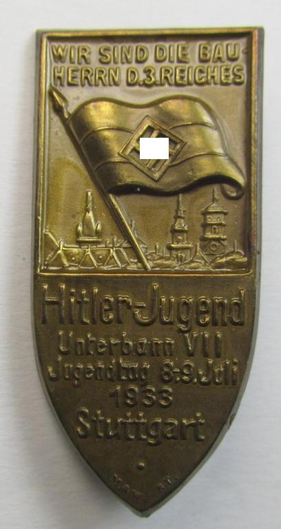 Superb - and scarcely encountered! - HJ-related day-badge (ie. 'tinnie' or: 'Veranstaltungsabzeichen') as was issued to commemorate a HJ-related gathering named: 'Hitler-Jugend Unterbann VII - Jugendtag 8.-9. Juli 1933 - Stuttgart'
