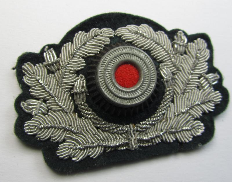 Attractive, WH (Heeres) officers'-type, (partly) hand-embroidered cap-cocarde (ie: 'Kokarde für Schirmmütze') that comes in an overall very nice - (I deem never used-  nor visor-cap-attached-), condition