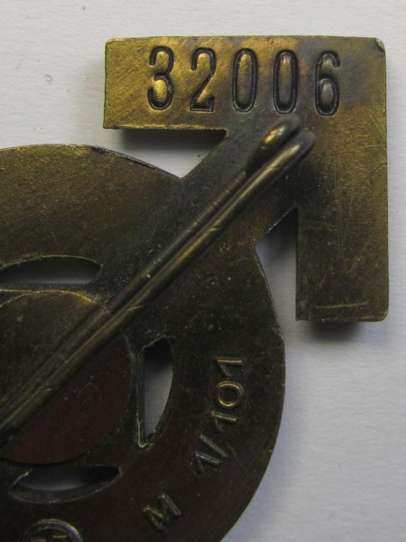 Superb, HJ-sports-badge (or: 'HJ Leistungsrune') being a 'Feinzink'-based example of the (scarcely seen!) bronze-class being a maker- (ie. 'RzM - M1/101'-) marked specimen that is individually serial-numbered (with the number: '32006')