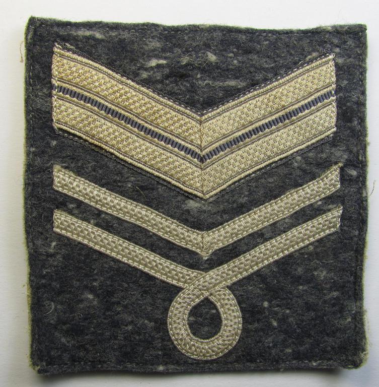 Attractive - and actually truly scarcely seen! - example of a WH (Luftwaffe) female-related, 'LW-Helferinnen'-rank-patch as was specifically intended for a staff-member holding the unusally seen rank of a: 'LW-Oberdienstführerin'