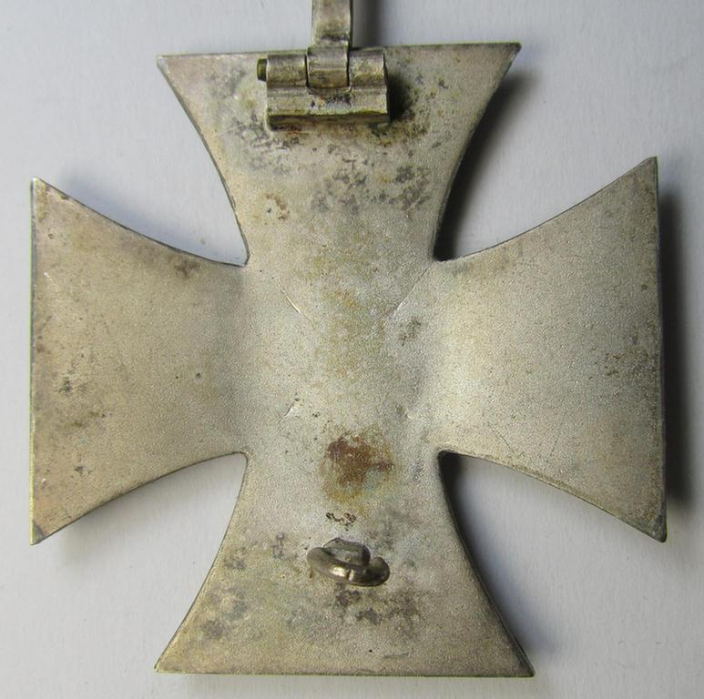 Attractive - and just moderately used- ie. worn - 'Eisernes Kreuz 1. Klasse' (or: Iron Cross 1st class) being a clearly maker- (ie. 'L/13'-) marked example as was produced by the (desirable!) 'Hersteller' (ie. maker): 'Paul Meybauer'