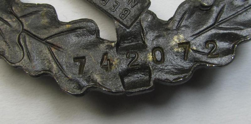 Superb, early- (ie. mid-) war-period example of an: 'SA-Sportabzeichen in Bronze' being a very detailed and maker- (ie. 'Berg u. Nolte'-) marked example that shows an impressed bearers'-number (that reads: '742072')