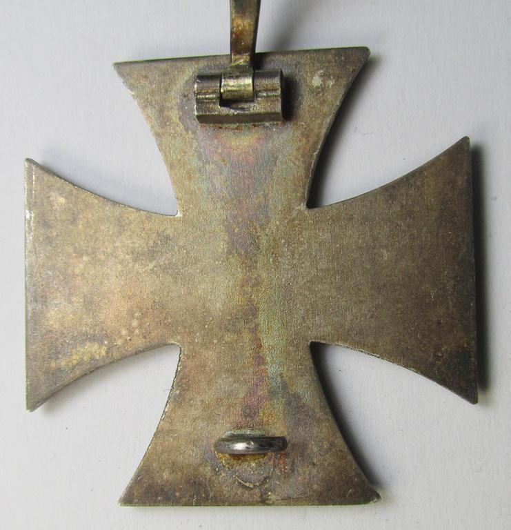 Attractive - and just moderately used- ie. worn! - 'Eisernes Kreuz 1. Klasse' (or: Iron Cross 1st class) being a clearly maker- (ie. '65'-) marked example as was produced by the 'Hersteller' (ie. maker): 'Klein & Quenzer'