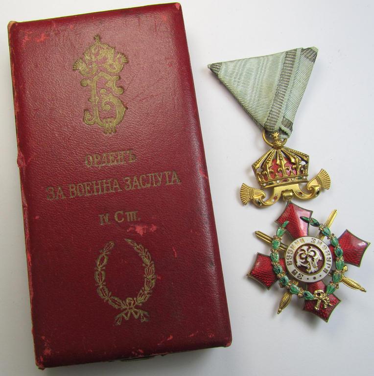 Attractive, bright-golden-toned, Bulgarian WWII-period military-officers'-cross: 'For Military Merit - IV class' (or: in Bulgarian- ie. Cyrilic language: “Орденъ за Военна Заслуга”) that comes in its period case as issued