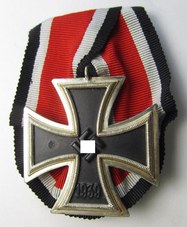 Attractive, Iron Cross 2nd class (or: 'Eisernes Kreuz 2. Klasse') being a nicely preserved example (as was - I deem - produced by the maker ie. 'Hersteller' named: 'Berg & Nolte') and that comes mounted as a so-called: 'Einzelspange'