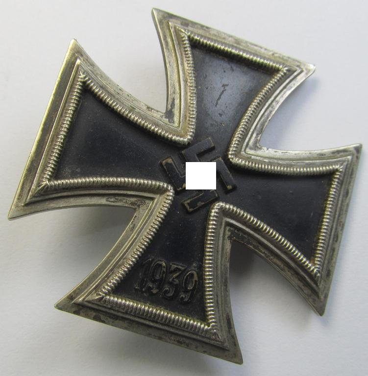 Attractive - early-pattern- and unusually non-magnetic! - 'Eisernes Kreuz 1. Klasse' (or: Iron Cross 1st class) being a typical non-maker-marked example as was produced by the Austrian-based maker (ie. 'Hersteller'): 'Friedrich Orth'