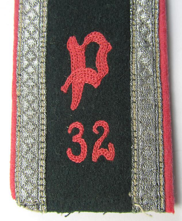 Superb - albeit regrettably single - WH (Heeres), neatly 'cyphered' and early- (ie. pre-war-) period- (ie. 'M36'- ie. 'M40'-pattern) NCO-type shoulderstrap as was intended for usage by an: 'Unteroffizier des Panzerjäger-Abts. 32'