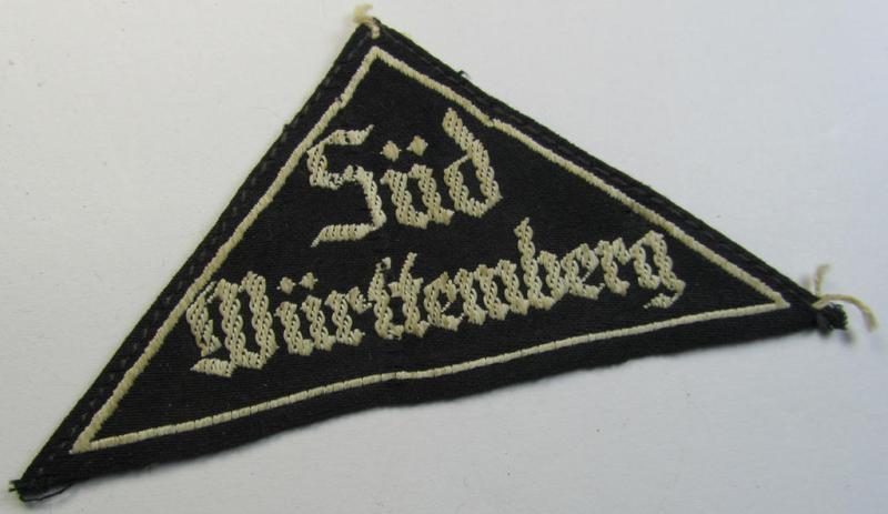 'HJ' ('Hitlerjugend') ie. 'BDM' (or: 'Bund Deutscher Mädel') district-triangle (ie. 'Gebietsdreieck') being an example that misses its 'RzM-etiket' and that is entitled: 'Süd Württemberg'