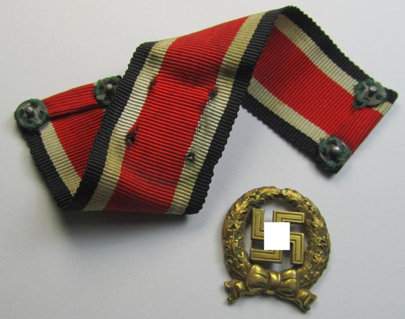 Stunning - and truly rarely encountered! - 'Ehrenblattspange des Heeres' (or: army honour-roll clasp) being a very attractive 'Buntmetall'- (ie. 'Tombak'-) based example as was produced by the maker (ie. 'Hersteller') 'Otto Klein & Co.'
