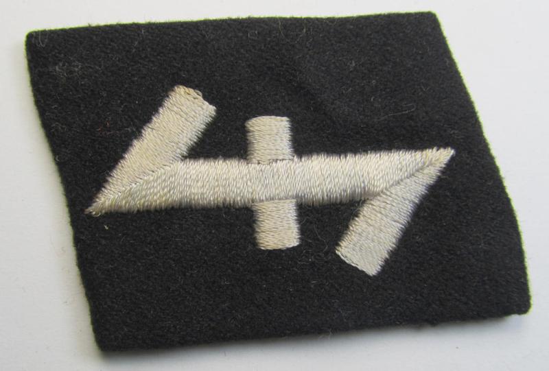 Waffen-SS, so-called: 'RzM-styled'-, enlisted-mens'- (ie. NCO-) type collar-tab as was intended for usage by soldiers (ie. NCOs) of the: '23. SS Freiwilligen Panzer Grenadier Division' ('Nederland')