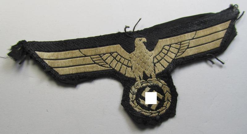 Neat - and clearly used! - example of a WH (Heeres) early- (ie. evt. pre-) war-period- and/or white-coloured 'Panzer'-type breast-eagle of the so-called: 'M39'- (ie.'M40'-) pattern as was executed in the neat 'BeVo'-weave pattern