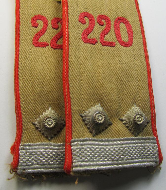 Attractive - and fully matching! - pair of early-pattern, so-called: 'Allgemeine-HJ' (ie. 'Hitlerjugend') shoulderstraps as was intended for usage by an: 'Oberscharführer' who was attached to the: 'Bann 220' (Bann 220 = Bann Arnstadt)