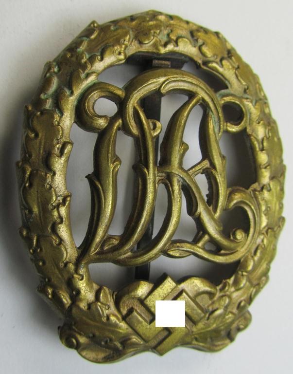 Attractive - and I deem just moderately worn- ie. used! - 'Reichssportabzeichen DRL in Bronze' (or: DRL sports'-badge in bronze) being an example that is nicely maker- (ie. 'Hensler - Pforzheim'-) marked on its back