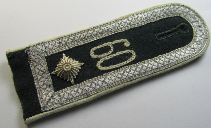 Attractive - albeit regrettably single! - (I deem) early-war-period- (ie. 'M36'/'M40'-type) neatly 'cyphered', WH (Heeres) NCO-type shoulderstrap as was intended for usage by a: 'Feldwebel des Infanterie-Regiments 60'