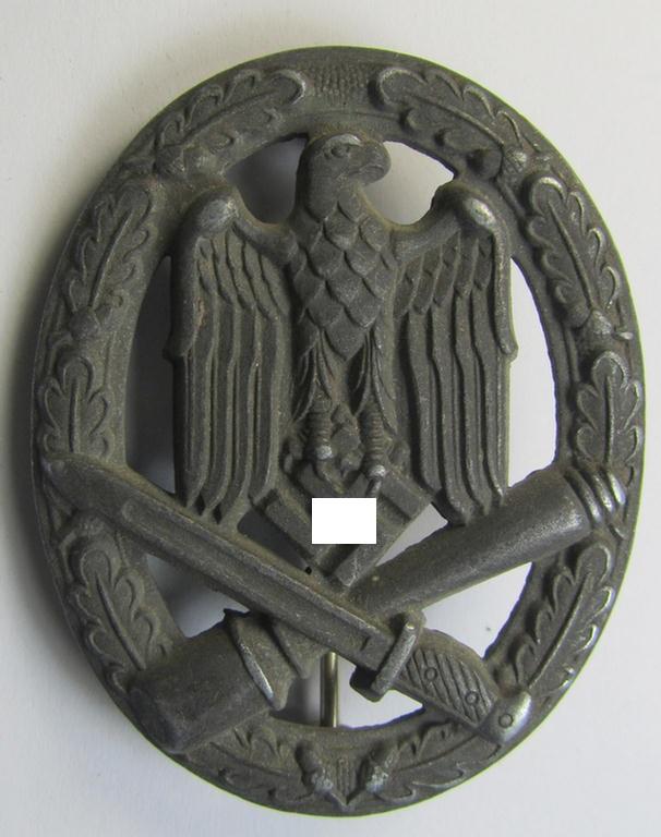 Attractive, 'Allgemeines Sturmabzeichen' (or General Assault Badge ie. GAB), being an unmarked, zinc- (ie. 'Feinzink'-) based so-called: 'flat-back'-pattern by a (by me) unidentified maker