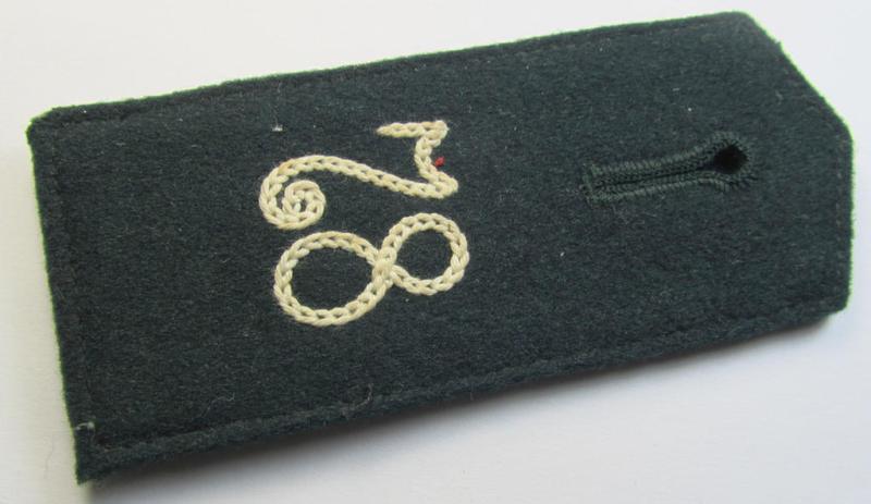 Single - and actually not that often seen! - WH (Heeres) EM-type (ie. 'M36-/M40'-pattern- and 'pointed styled-') 'cyphered' shoulderstrap as was intended for usage by a: 'Soldat des Infanterie-Regiments 78'