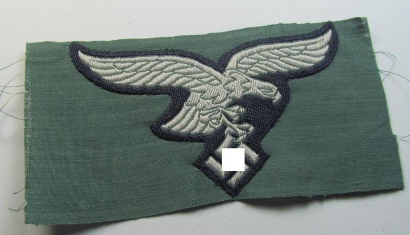 Attractive, 'standard-issue'-type and neatly ('BeVo'-) woven, WH (Luftwaffe) enlisted-mens'- (ie. NCO-) type breast-eagle that comes in a 'virtually mint' condition