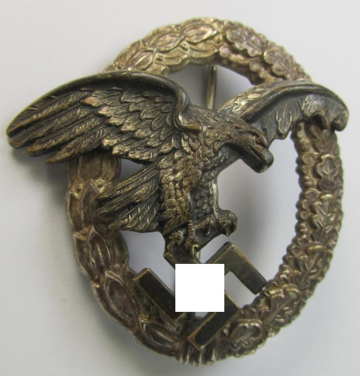 Superb, WH (Luftwaffe) 'Flugzeug-Beobachter-Abzeichen' (ie. observers-war-badge) being a typical non-maker-marked and/or: 'Buntmetall'- (ie. 'Tombak'-) based example as was produced by the: 'Assmann u. Söhne'-company