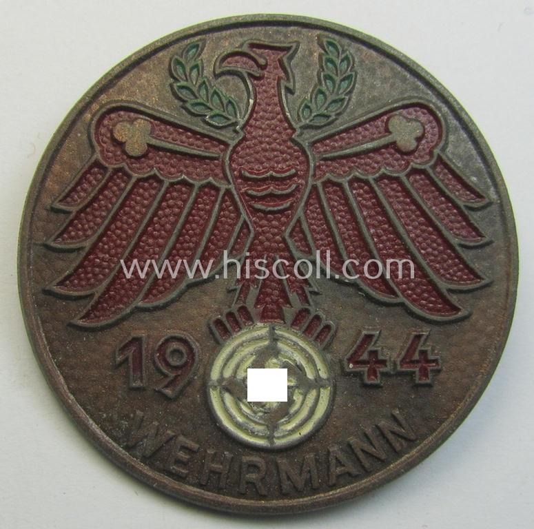Later-war-period, painted - but nevertheless detailed! - bronze-class shooting- ie. marksmans'-badge aka: 'Gauleistungsabzeichen 1944 in Bronze des Standschützenverbandes Tirol-Vorarlberg' (as was awarded for a: 'Wehrmann')