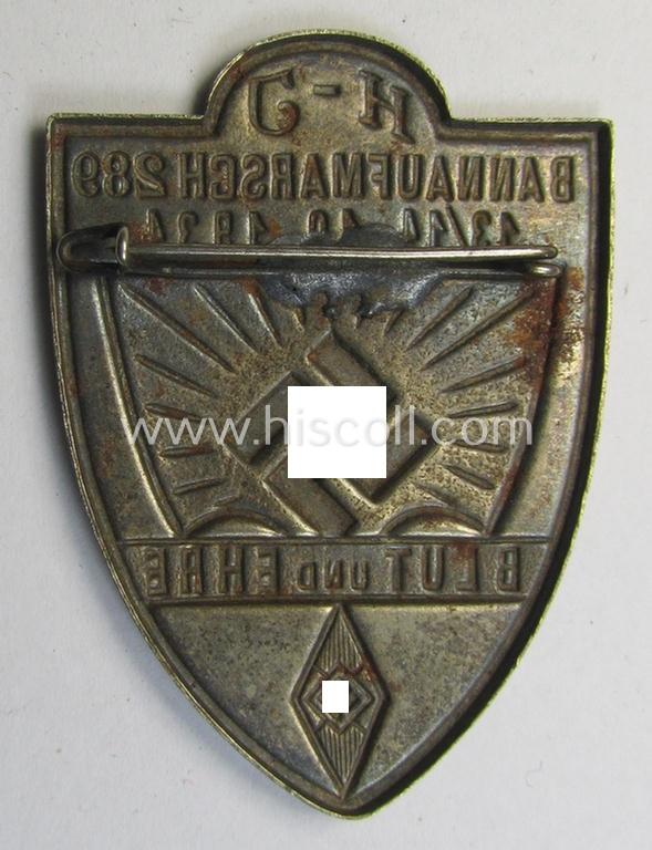 Attractive - and scarcely encountered! - HJ- (ie.'Hitlerjugend') related 'tinnie' being a silver-toned- and typical non-maker-marked example showing the text: 'H-J Bannaufmarsch 289 - Blut und Ehre - 13/14.10.1934'
