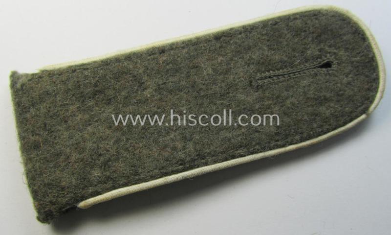 Attractive - albeit regrettably single! - mid- (ie. early-) war-period so-called: 'M41/M43'-pattern, WH (Heeres) EM-type shoulderstrap as was intended for a: 'Soldat eines Infanterie-Regiments'