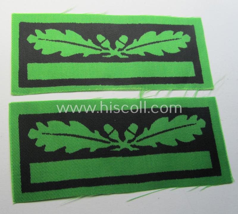 Attractive - and fully matching! - pair of officers'-pattern, WH (Heeres o. Waffen-SS) rank-insignia-bars (for usage on the various camouflaged-uniforms) as was used by an officer holding the rank of: 'Leutnant' (ie.: 'SS Untersturmführer')