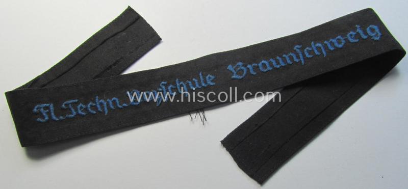 Attractive - and truly scarcely encountered! - HJ- (ie. 'Flieger-HJ') specialist-cuff-title (or: 'Schul-Ärmelstreifen') depicting the text: 'Fl. Techn. Vorschule - Braunschweig'