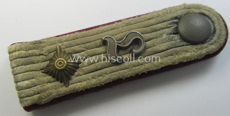Attractive - albeit regrettably single! - WH (Heeres) 'cyphered' officers'-type shoulderboard as was piped in the bright-pink-coloured branchcolour as was intended for an: 'Oberleutnant eines (Nebel)Werfer-Lehr-Abteilungs o. Regiments'