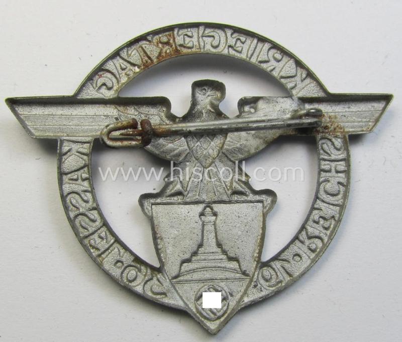 Silver-toned, D.R.K.B. (or: 'Deutscher Reichskriegerbund' aka 'Kyffhäuserbund') day-badge (ie. 'tinnie') being a non-maker-marked example entitled: 'Reichskriegertag - Kassel - 1936'